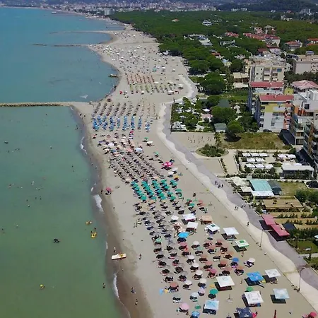 Apartment Apart Near The Beach Golem (Tirana)