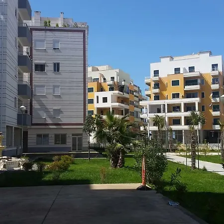 Apart Near The Beach Appartement *